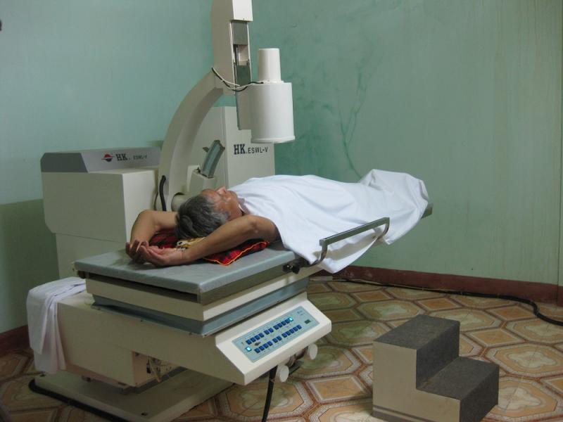 Tán sỏi ngoài cơ thể tại Bệnh viện đa khoa khu vực Bắc Quảng Bình